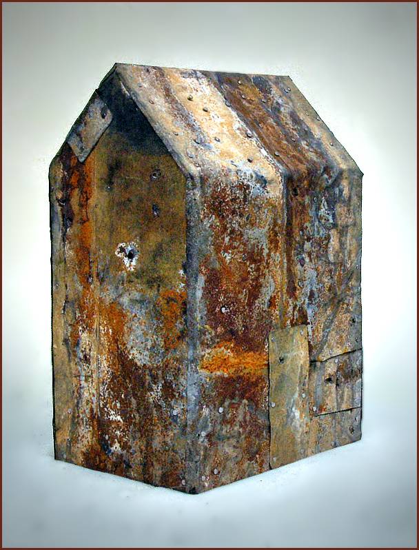 chipper house, 11.5x7.5x6